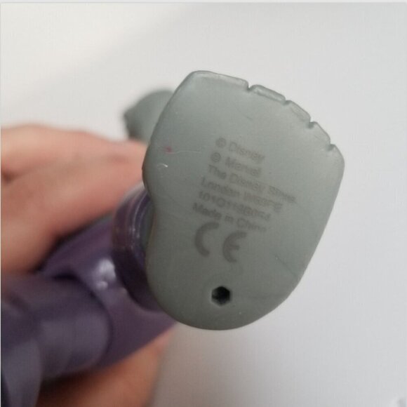 The Hulk Action Figure Disney Store Hulk Marvel Avengers Grey 6” - Picture 9 of 9